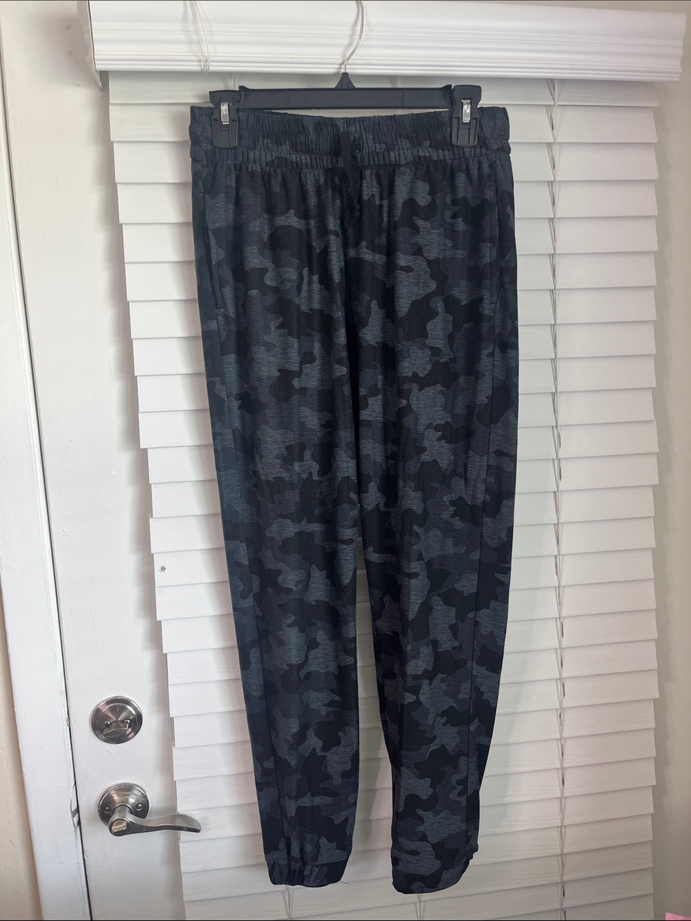 Women’s Black Camo Jogger Pants - Athletic Comfort